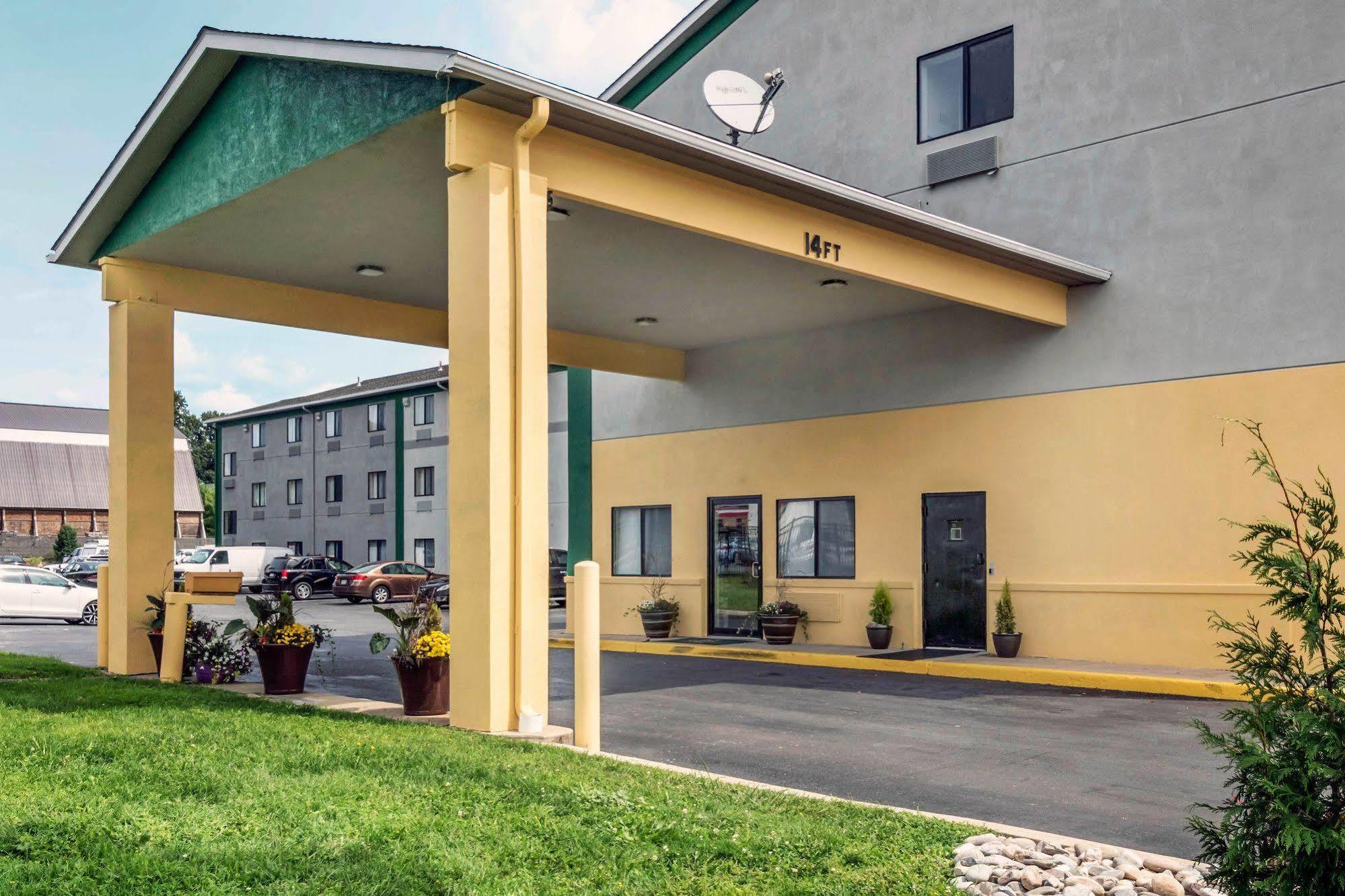 Motel 6 Lancaster, Pa Fertility ภายนอก รูปภาพ